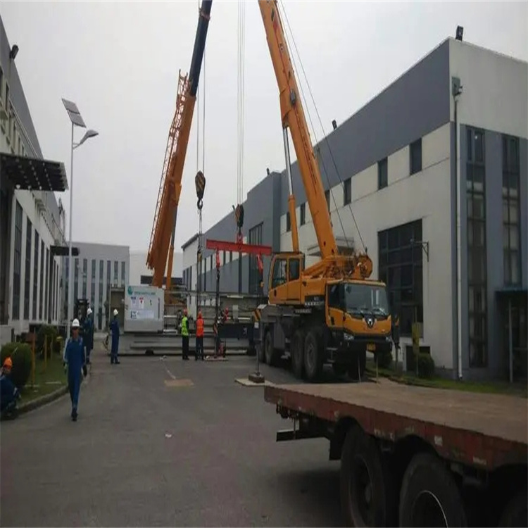 那大镇吊十吨用多大的吊车